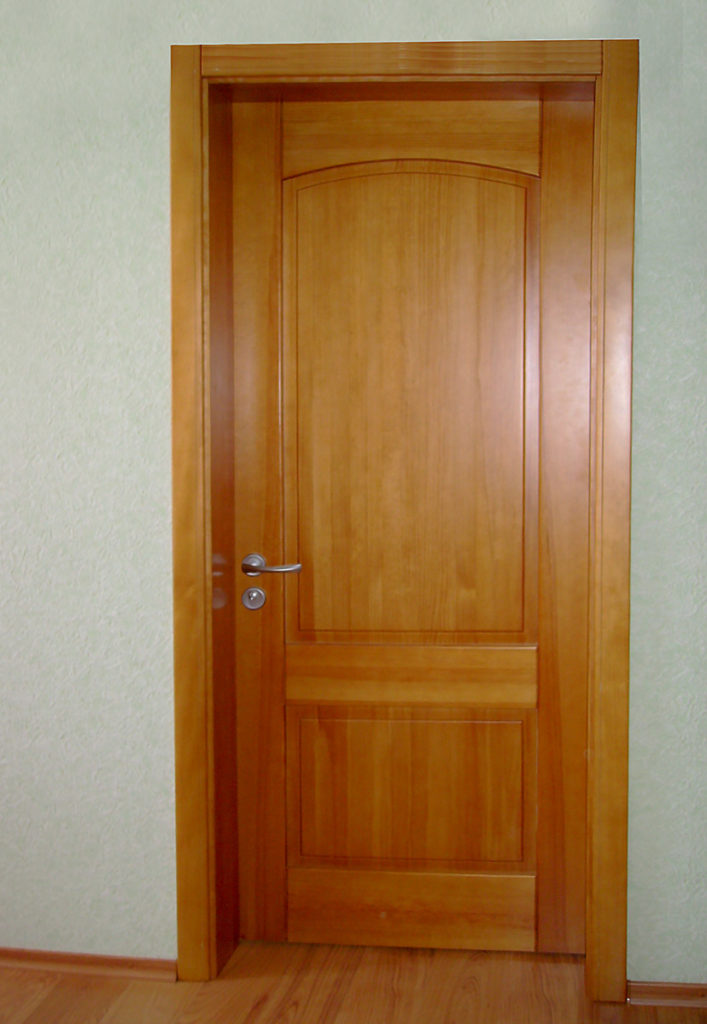 Деревянные двери - Сосна