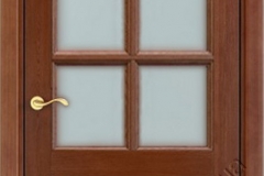 Классические деревянные двери