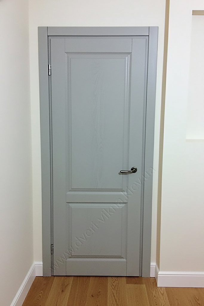 Двері з ясеня - фарбування по RAL