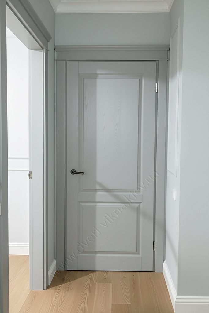 Двері з ясеня - фарбування по RAL