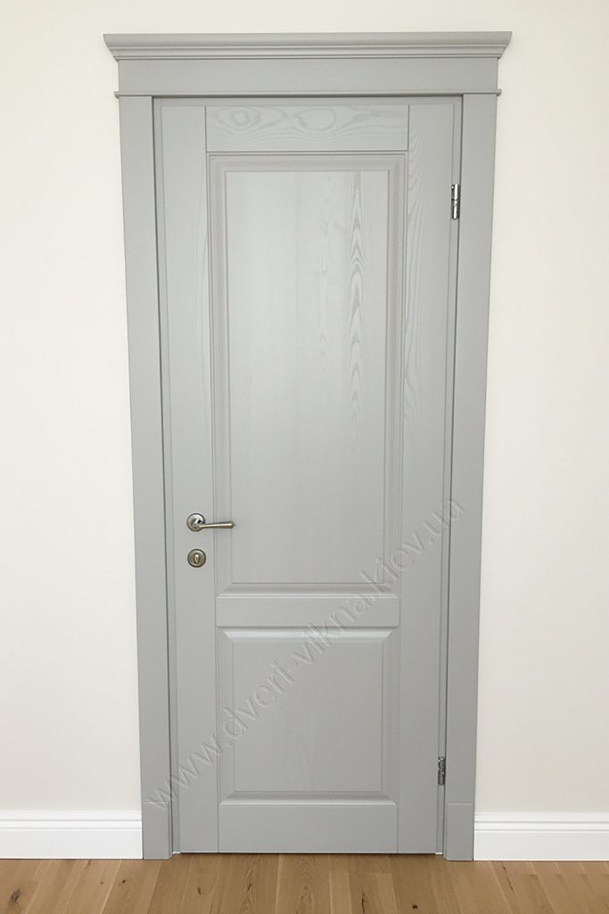 Двері з ясеня - фарбування по RAL