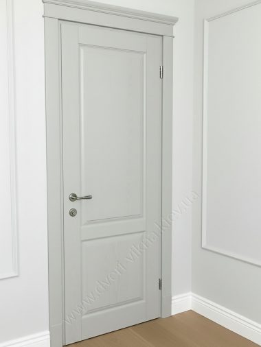 Двері з ясеня - фарбування по RAL