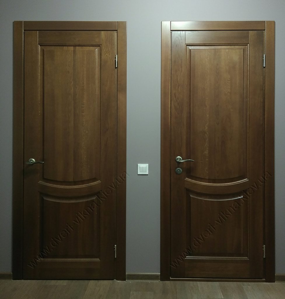 Двері з дуба