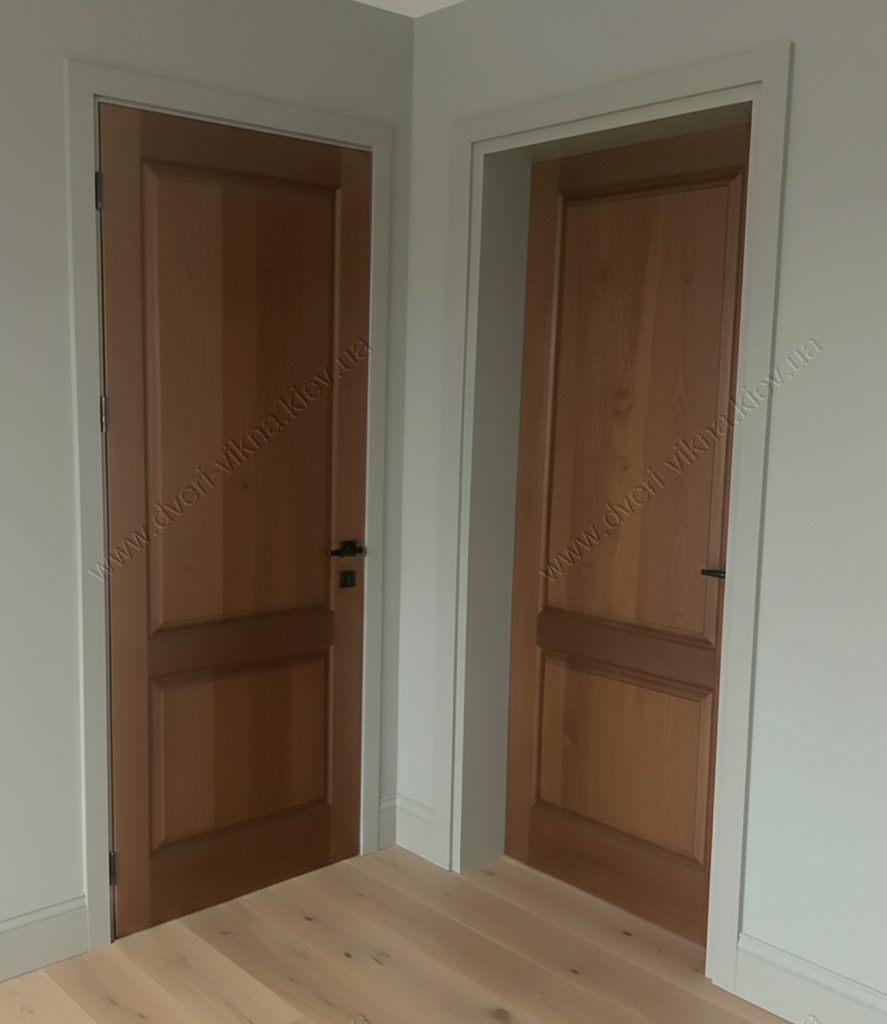 Двері з ясеня