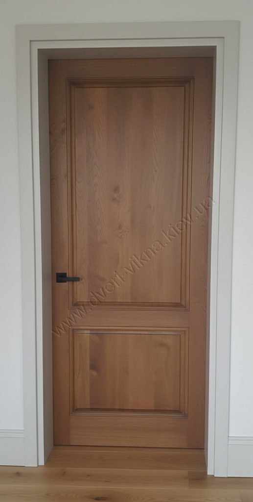 Двері з ясеня