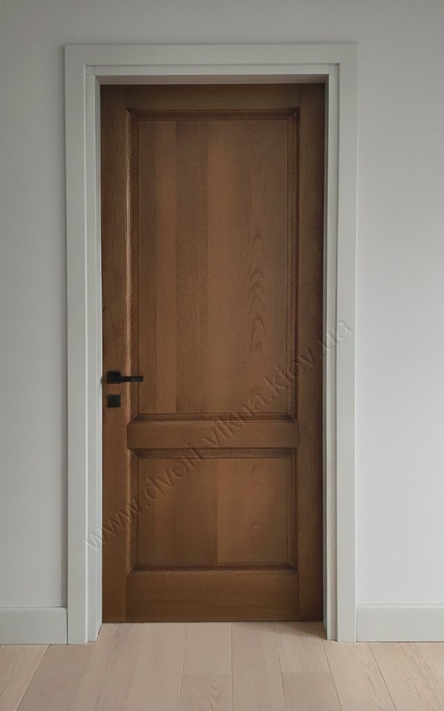 Двері з ясеня