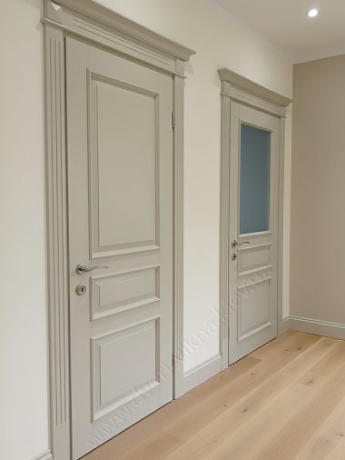 Двері з ясеня (RAL7035)