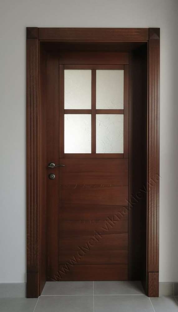 Двері з дуба