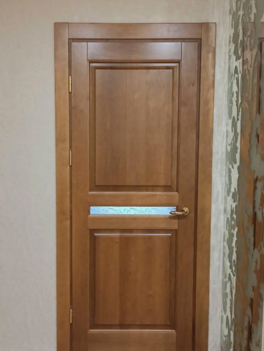 двери из ольхи