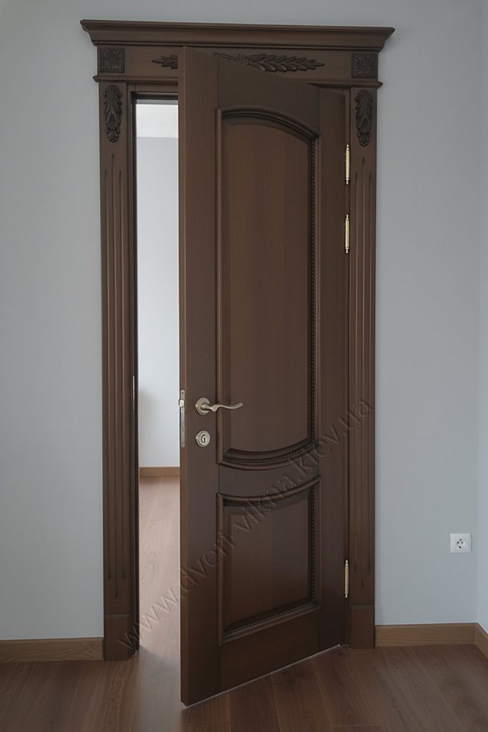 Двері з масиву (Ясен)