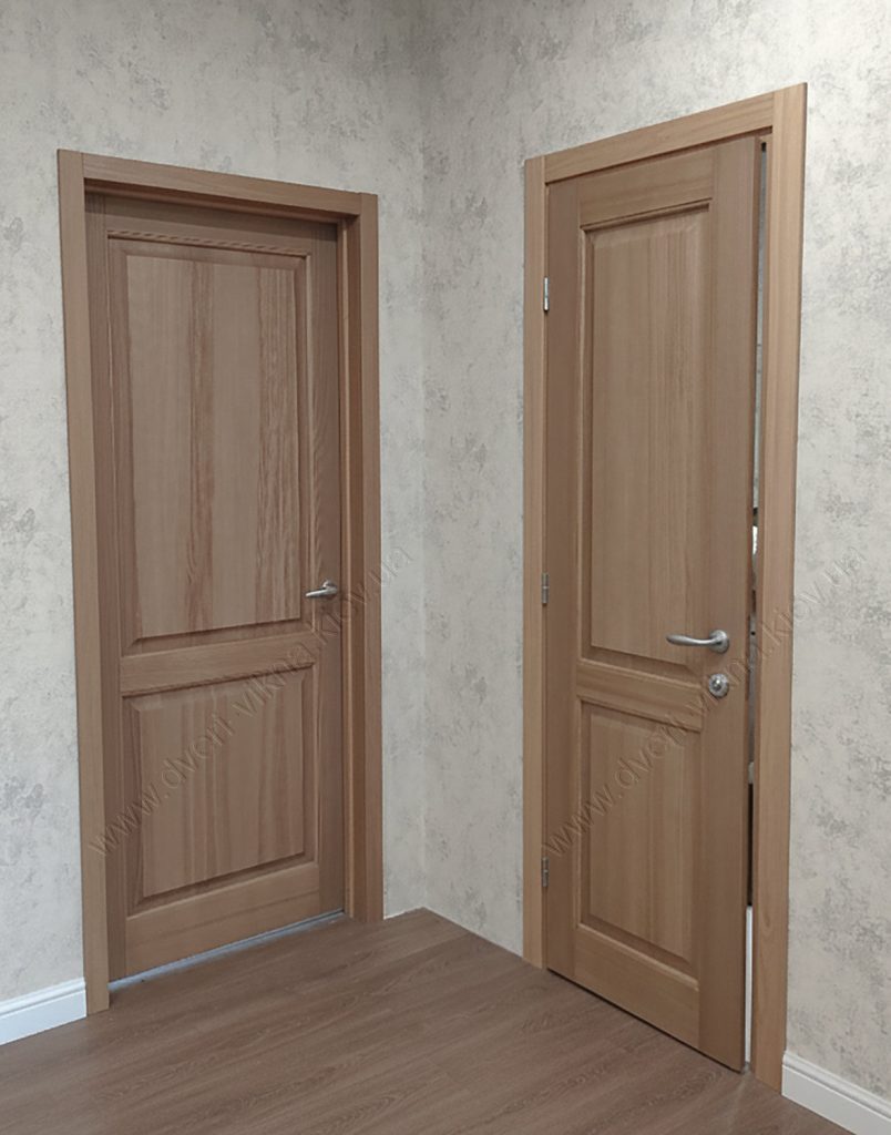 Двері з масиву ясеня НАТУР