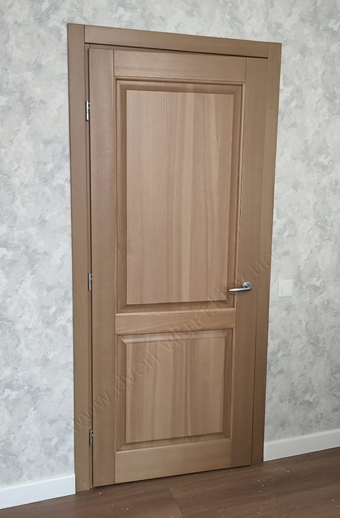 Двері з масиву ясеня НАТУР